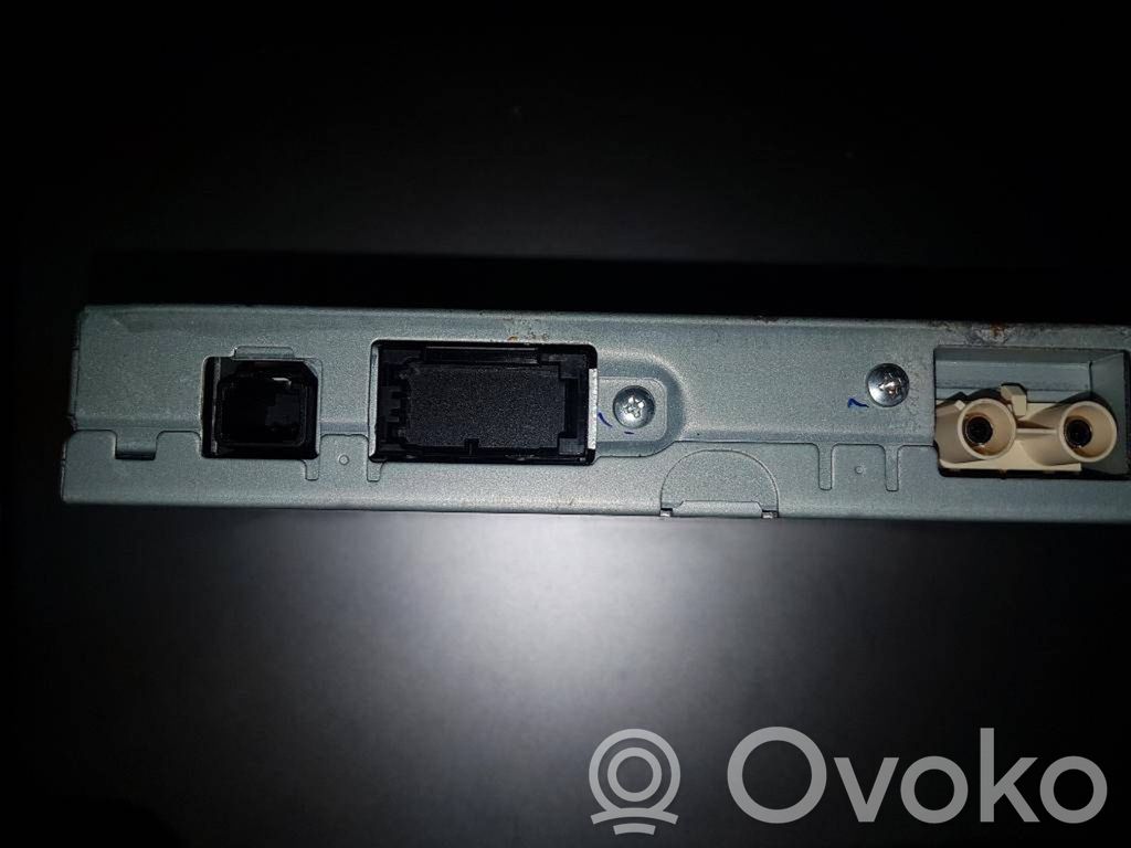 Volvo V40 Aerial antenna amplifier 