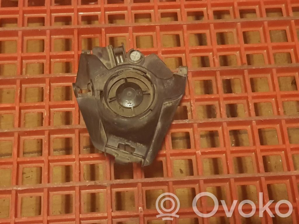 Volvo V70 Haut-parleur de porte avant 