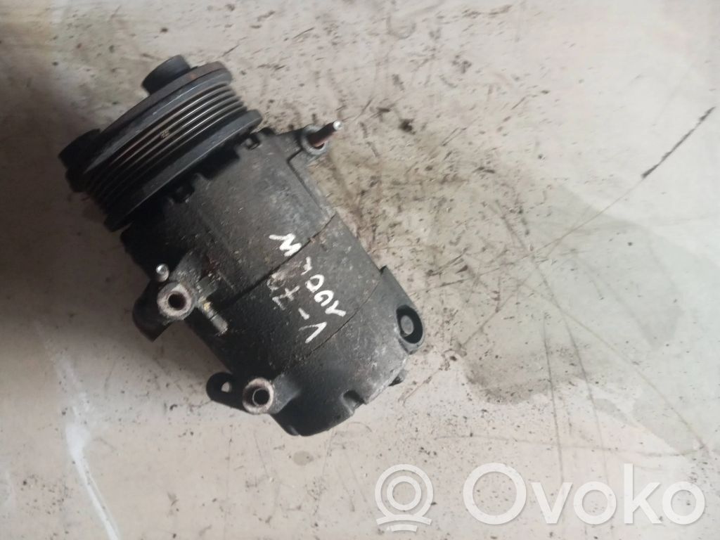 Volvo V50 Air conditioning (A/C) compressor (pump) 