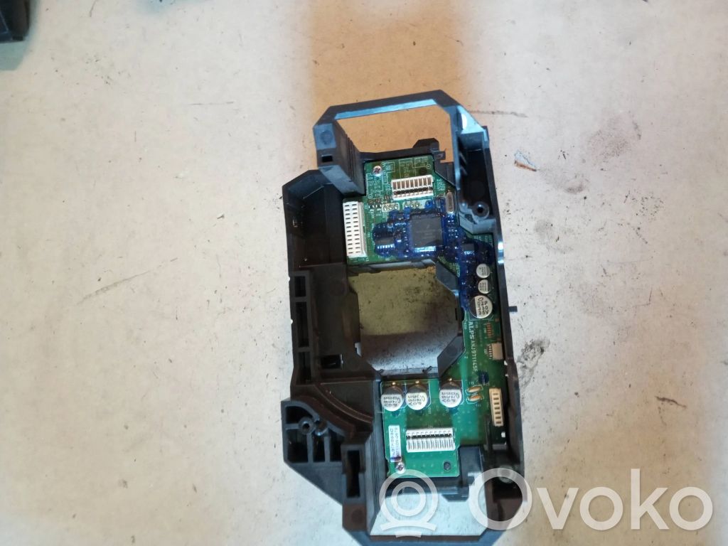 Volvo XC70 Sensor de ángulo de dirección 