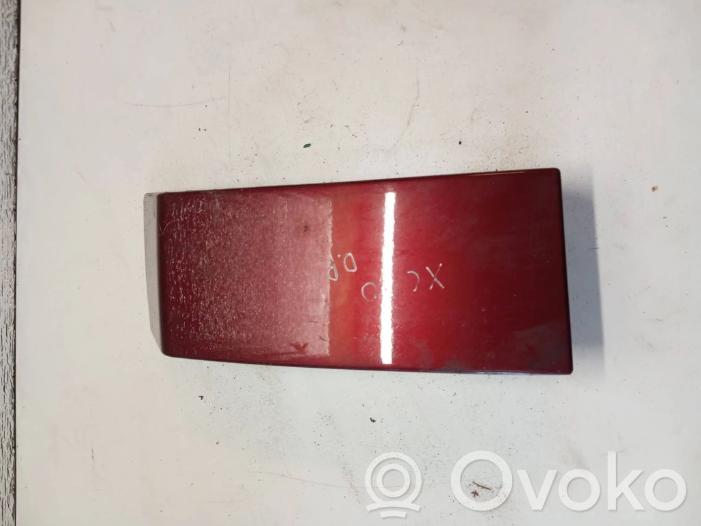 Volvo XC90 Отделка (ленточка) заднего фонаря 