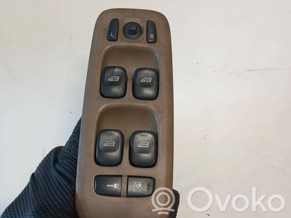 Volvo V70 Electric window control switch 