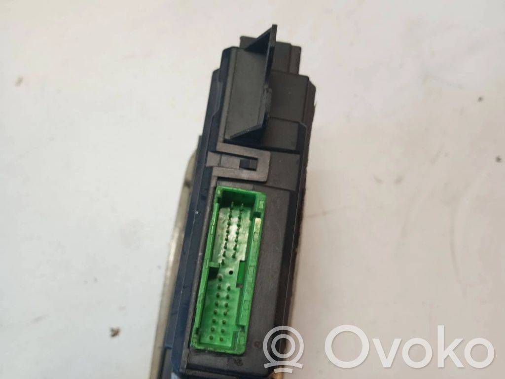 Volvo S60 Electric window control switch 