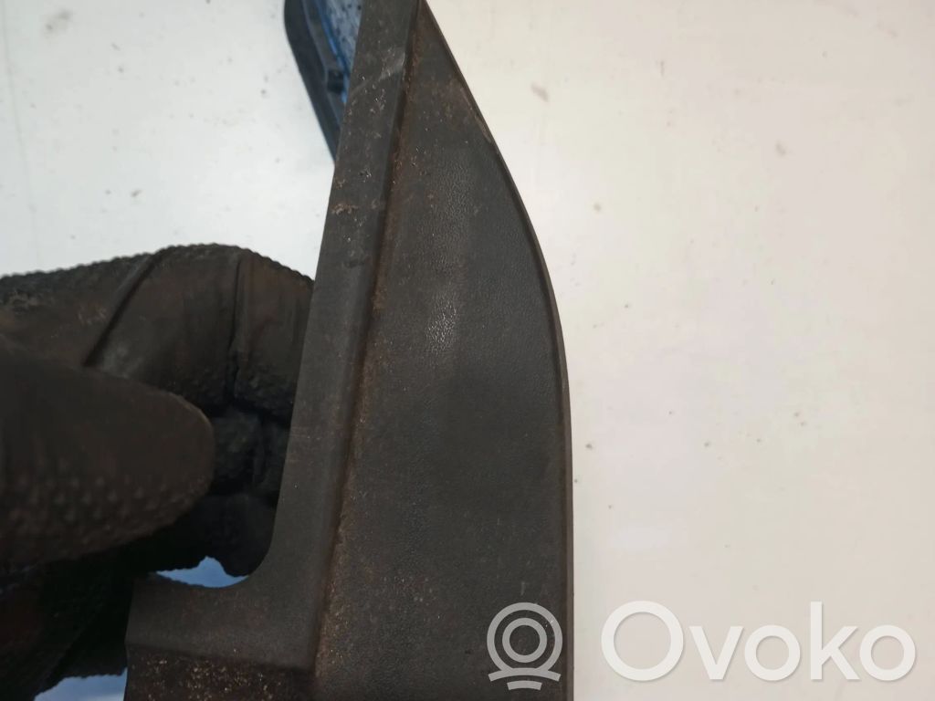 Volvo S60 Tapa de caja de fusibles 