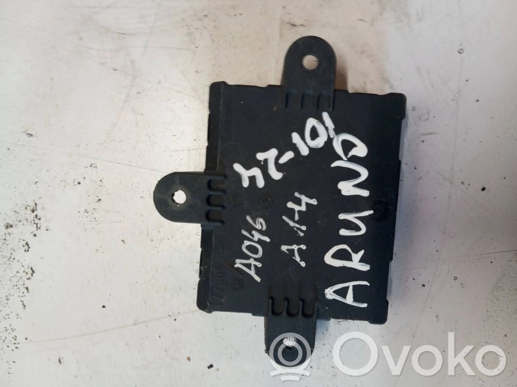 Volvo S80 Door control unit/module 