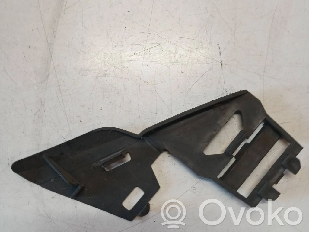 Headlight/headlamp mounting bracket   30678261
