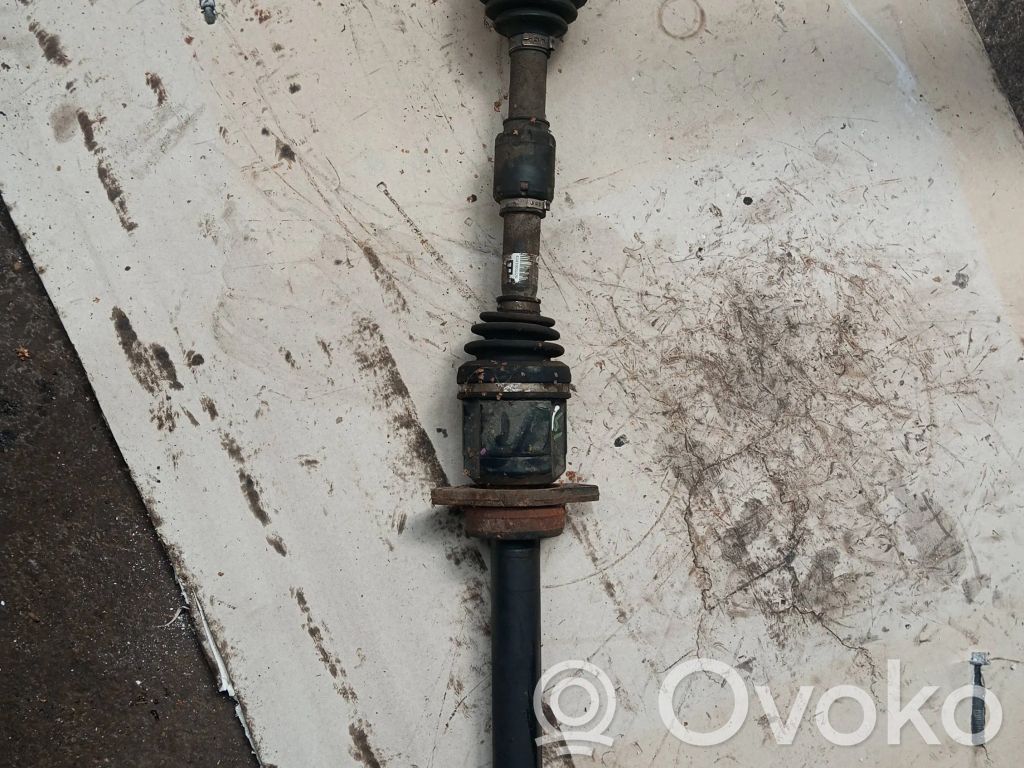 Toyota Avensis T250 Front driveshaft 
