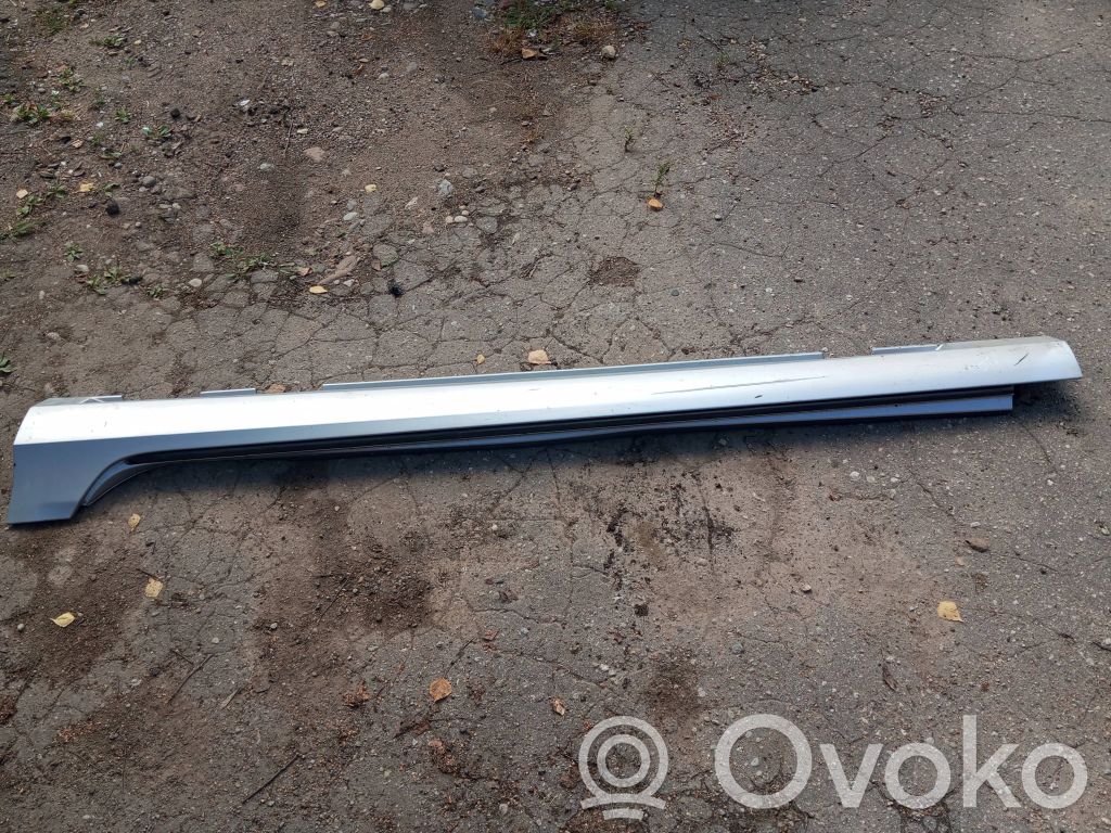 Volvo V60 Sill 