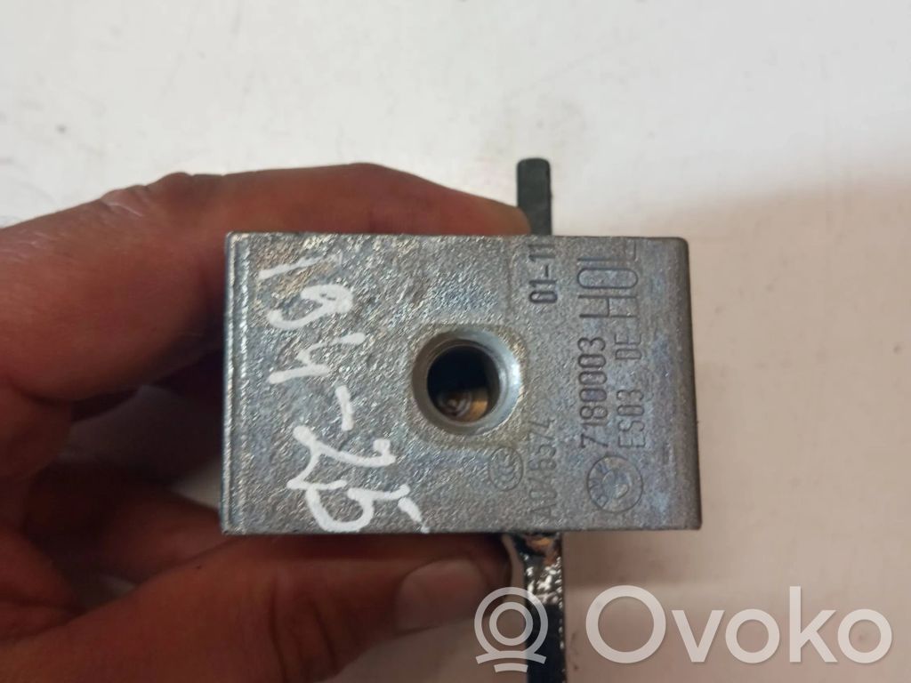 BMW X6 E71 Rear door upper hinge 