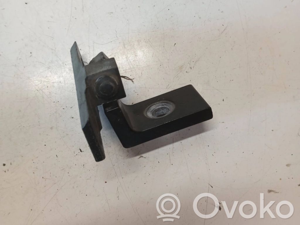 BMW X6 E71 Front door upper hinge 