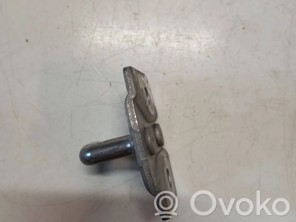 BMW X6 E71 Rear door lock loop/hook striker 