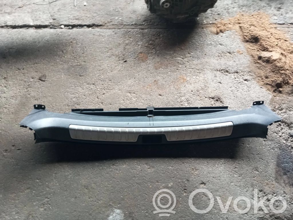 BMW X6 E71 Tavaratilan kynnyksen suoja 
