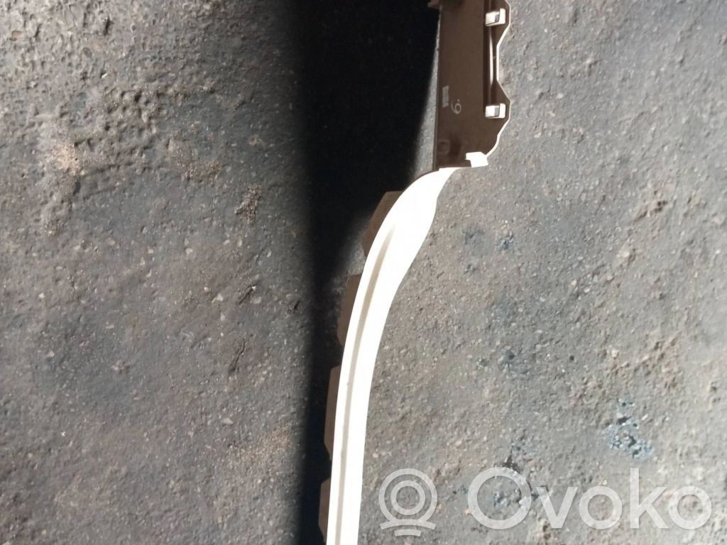 BMW X6 E71 (B) pillar trim (bottom) 