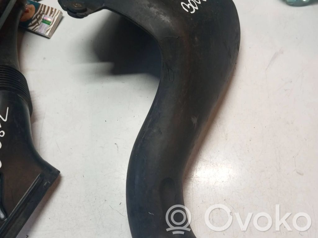 Volvo XC90 Air intake hose/pipe 