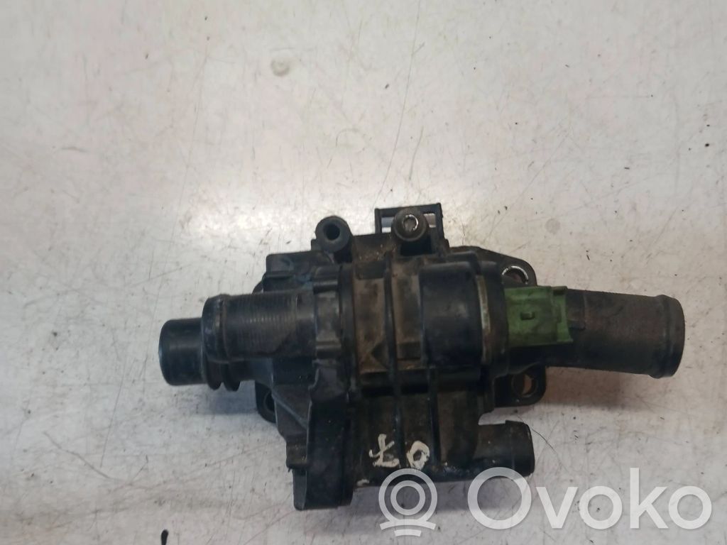 Volvo V50 Termostatas/ termostato korpusas 