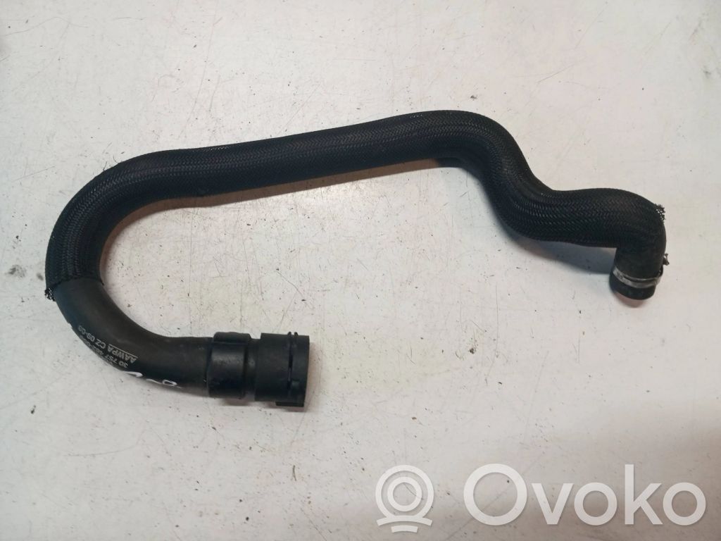 Volvo XC60 Engine coolant pipe/hose 