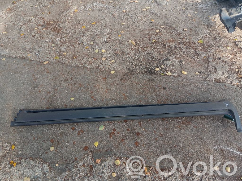 Volvo XC70 Sill 