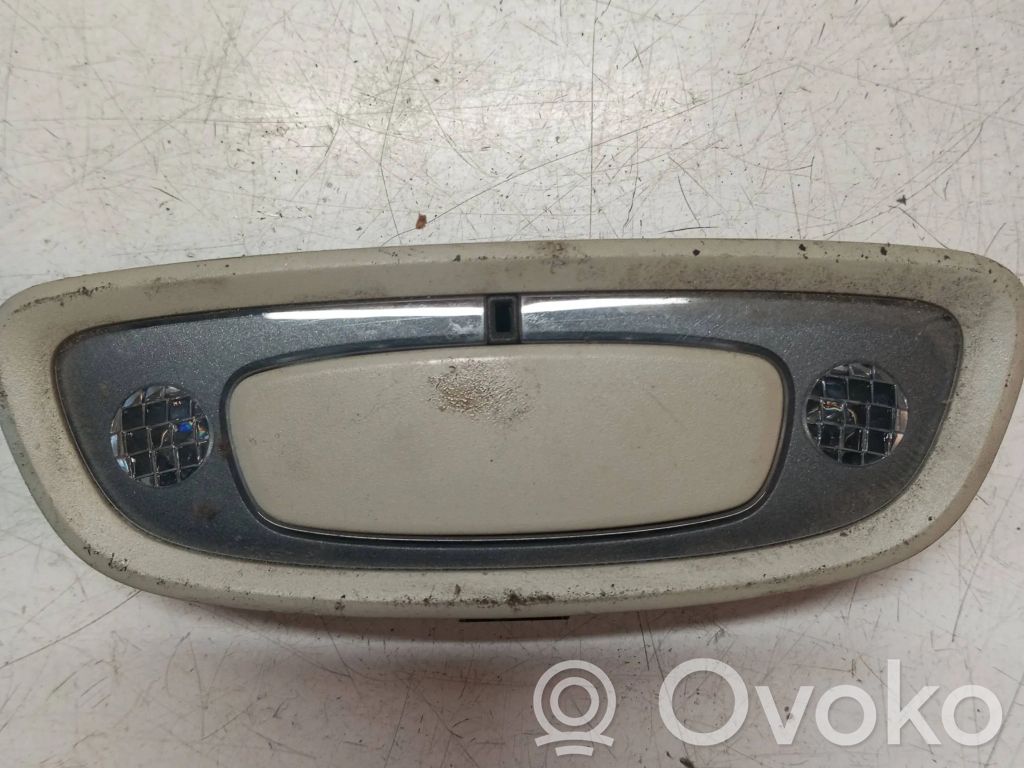 Volvo V40 Galinių vietų apšvietimo žibintas 