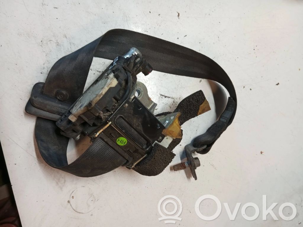 Volvo S60 Cinturón trasero 