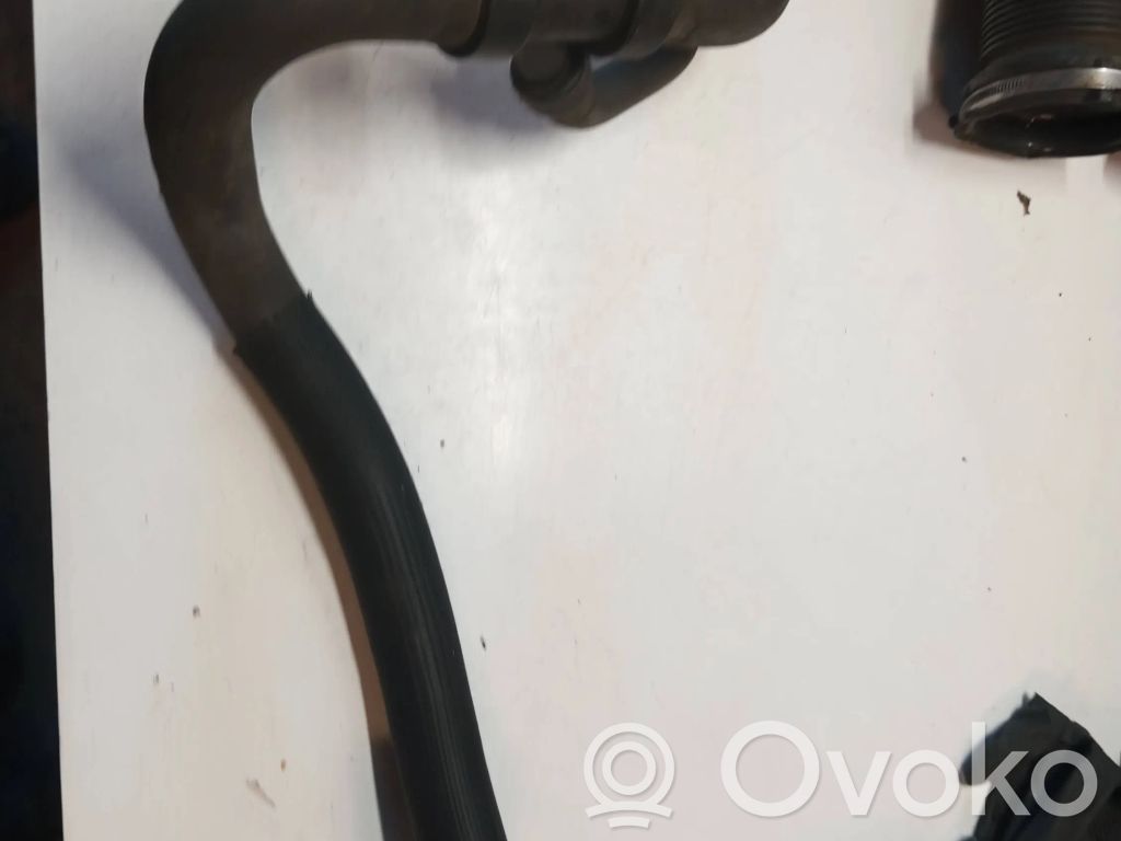Volvo XC60 Engine coolant pipe/hose 