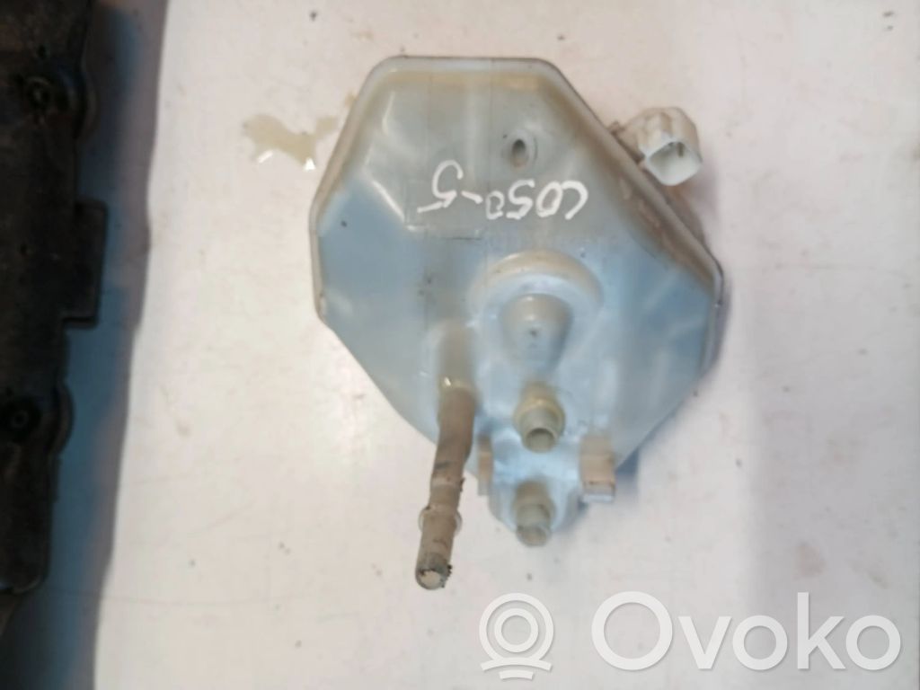 Volvo S60 Brake fluid reservoir 