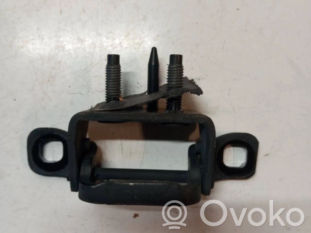 Volvo XC60 Tailgate/trunk/boot hinge 