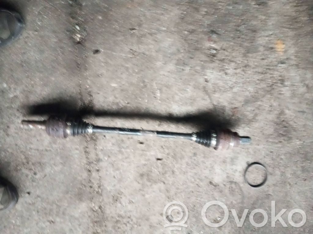 Volvo V70 Eje de transmisión trasero 
