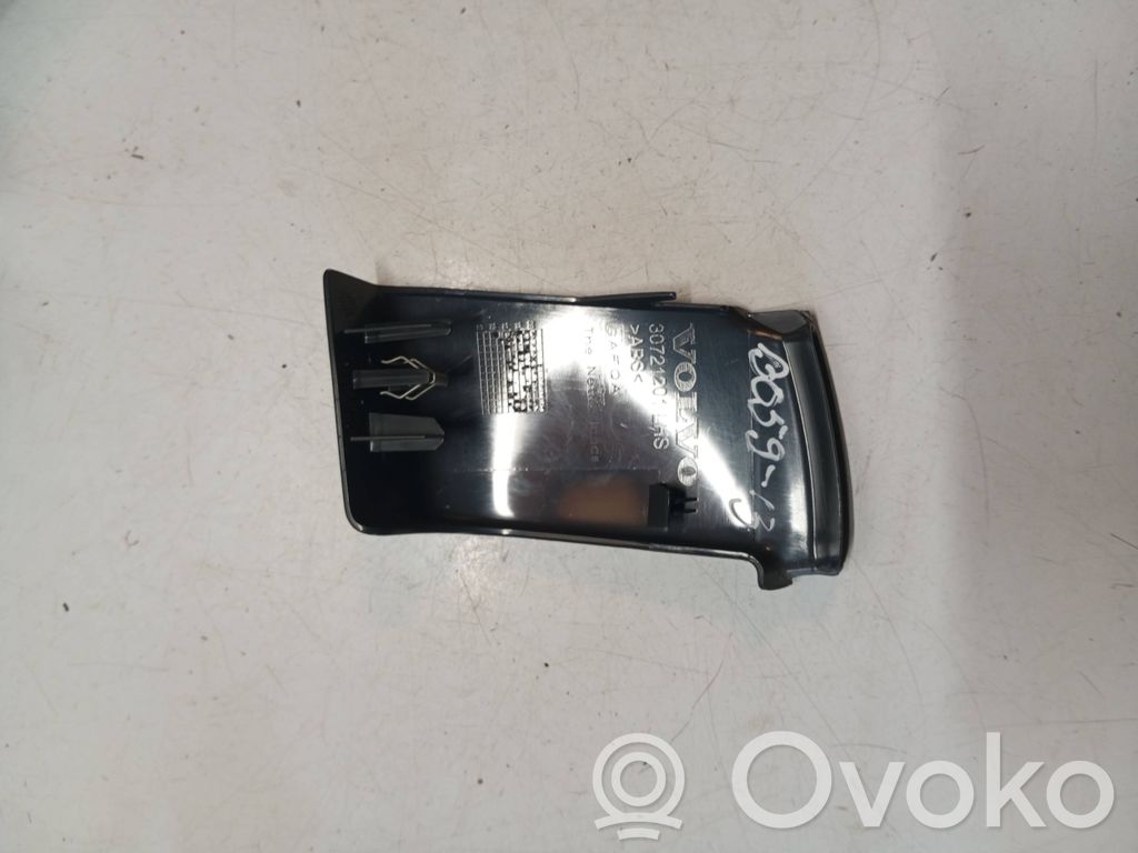 Volvo XC60 Saugos diržo apdaila 