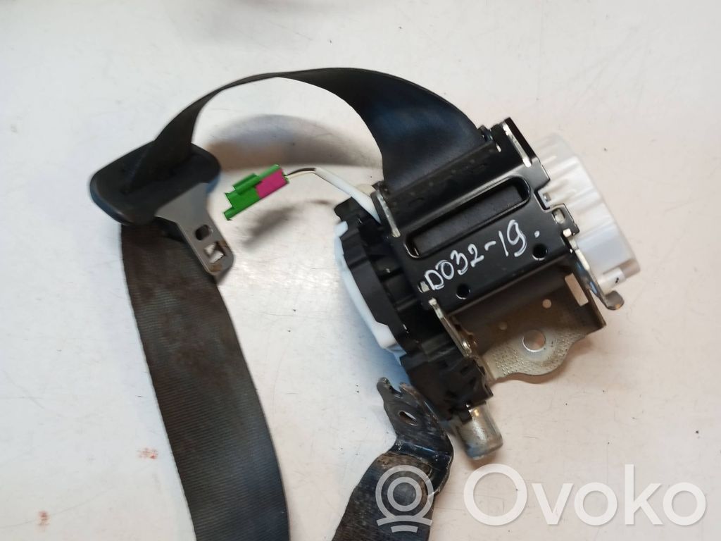 Volvo XC60 Pas bezpieczeństwa fotela tylnego 