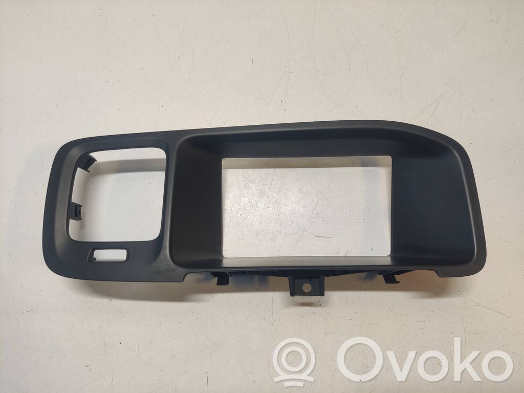 Panel trim   1281639