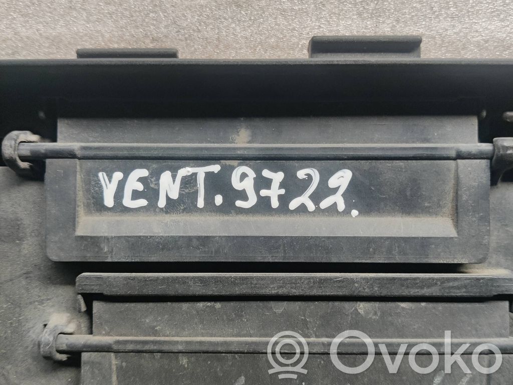 Volvo V70 Elektryczny wentylator chłodnicy 