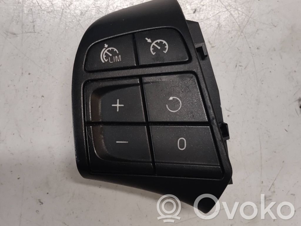 Volvo S60 Przełącznik / Przycisk kierownicy 
