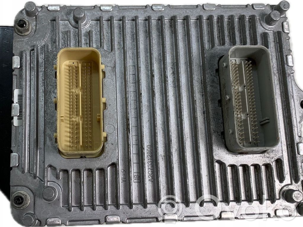 Unidad de control/módulo del motor   68330904AA