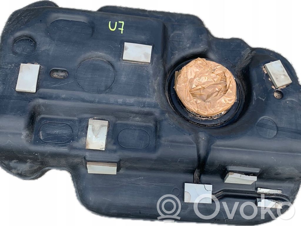 Chrysler Pacifica Polttoainesäiliö 