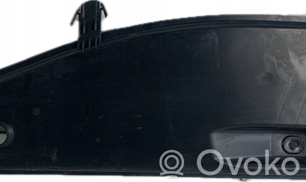 Häikäisysuoja   68234171AC