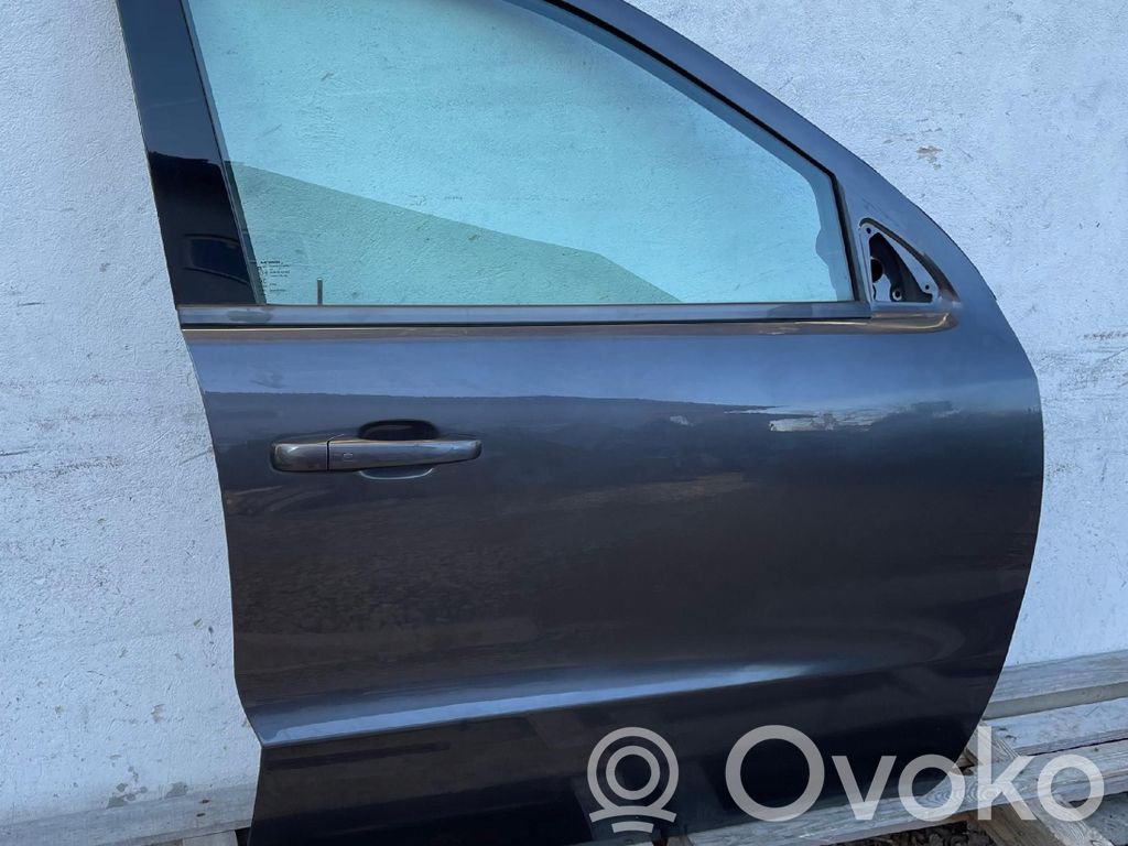 Porte avant