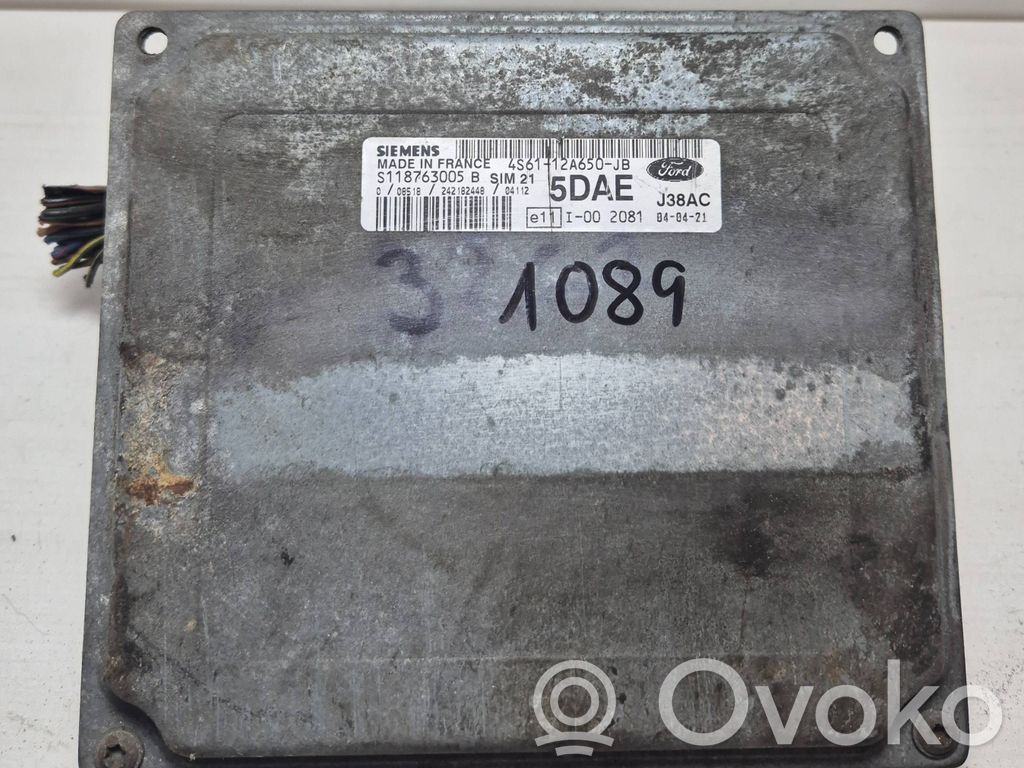 Engine control unit/module   4S6112A650JB,S118763005B,5DAE