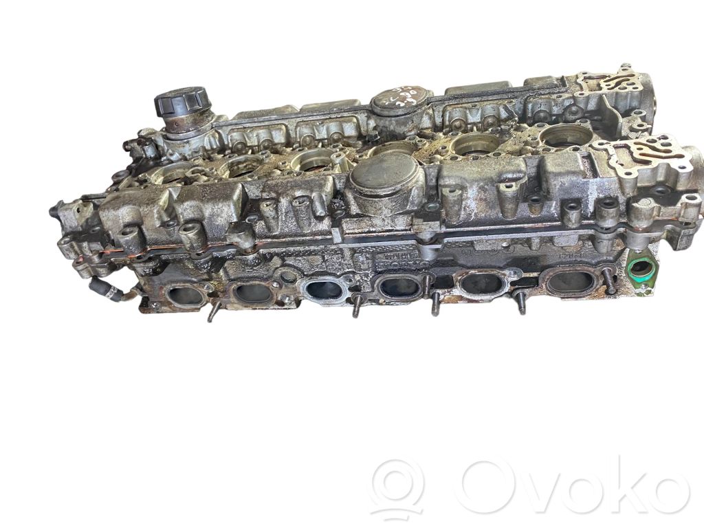 Volvo XC90 Engine head 