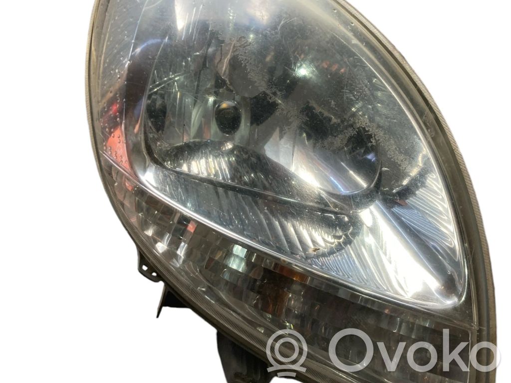 Renault Kangoo I Lampa przednia 