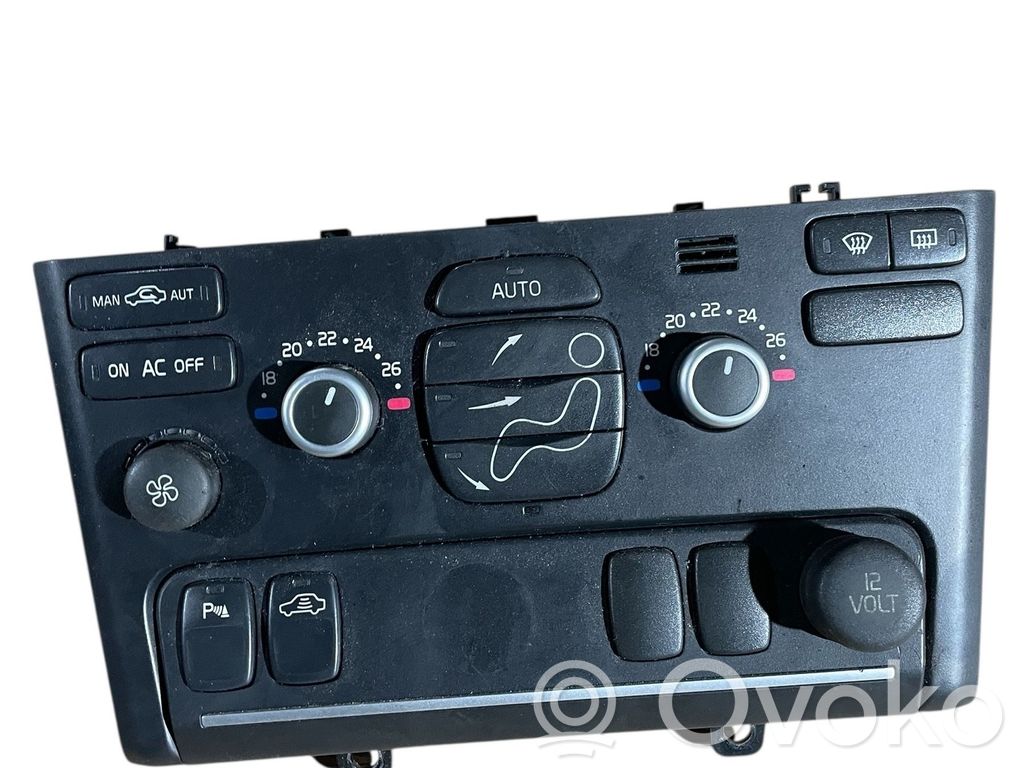 Climate control unit   30710682,06W48E03