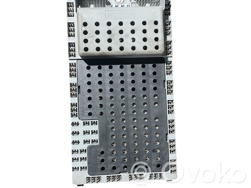Volvo XC70 Fuse module 