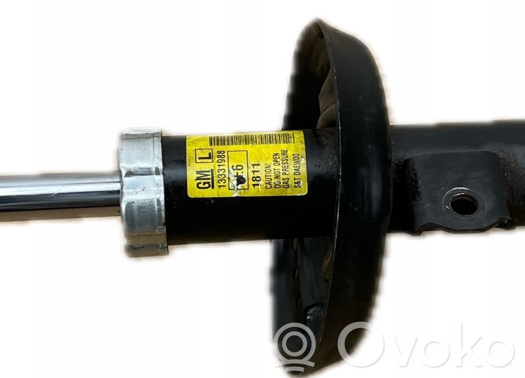 Chevrolet Cruze Amortyzator przedni 