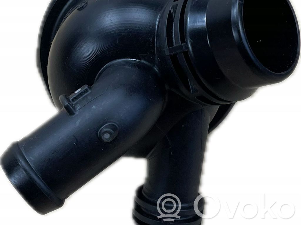 BMW 7 F01 F02 F03 F04 Alloggiamento termostato 