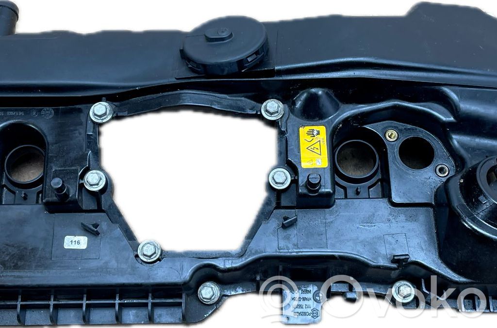 BMW 1 E81 E87 Kita variklio galvutės detalė 