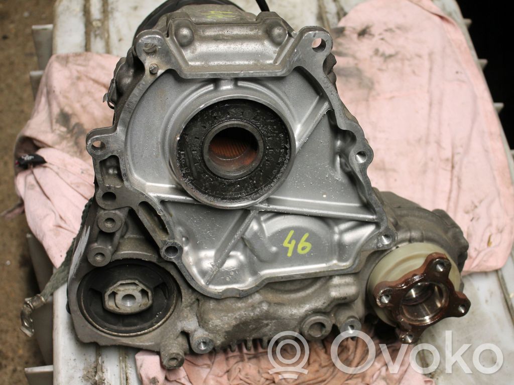 BMW 5 F10 F11 Skrzynia rozdzielcza / Reduktor 