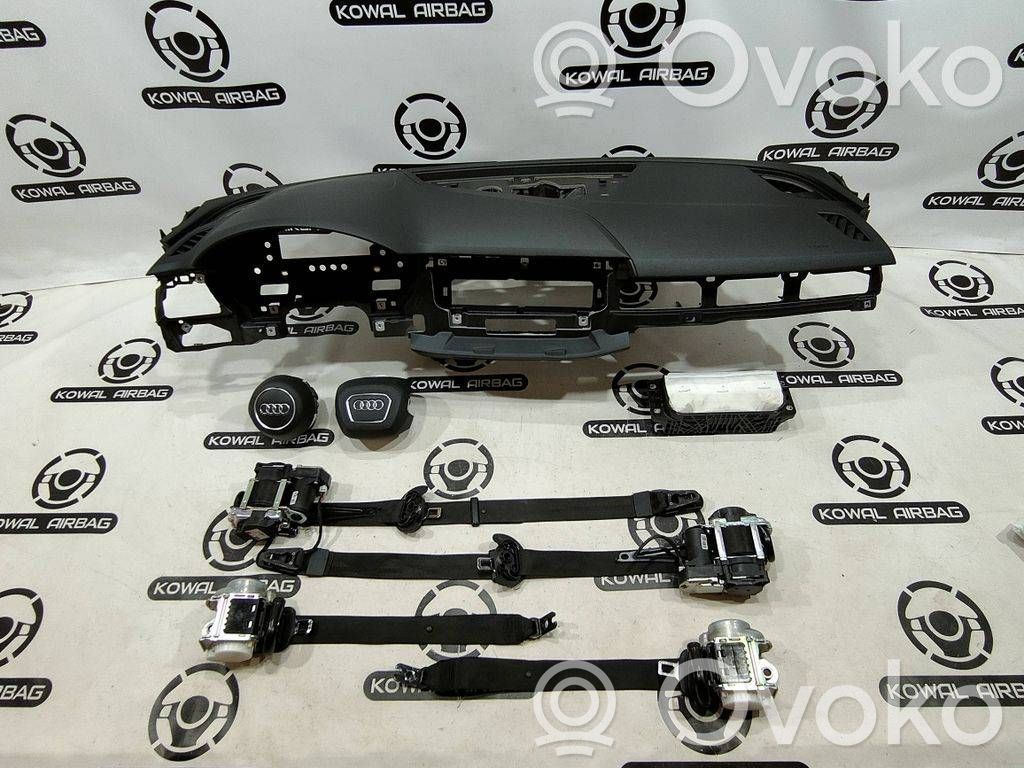 Audi A5 Panelė 