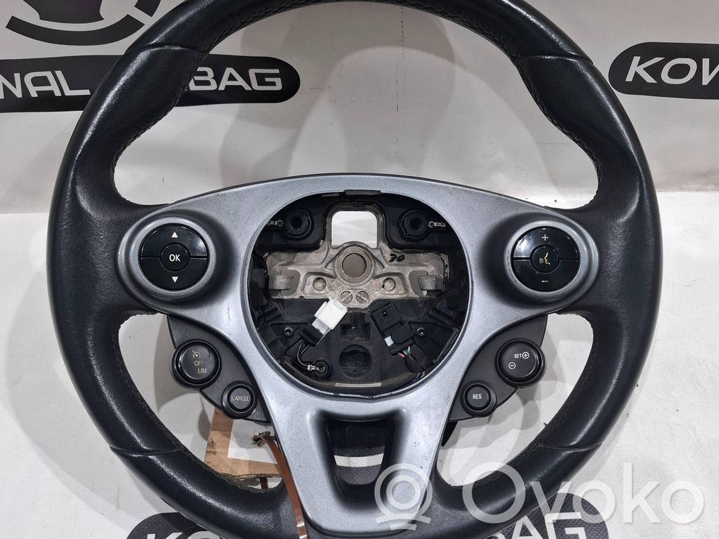 Smart ForFour II W453 Ohjauspyörä 