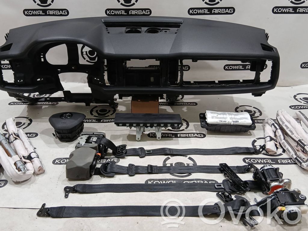 Skoda Kodiaq Set planșă bord cu airbag 