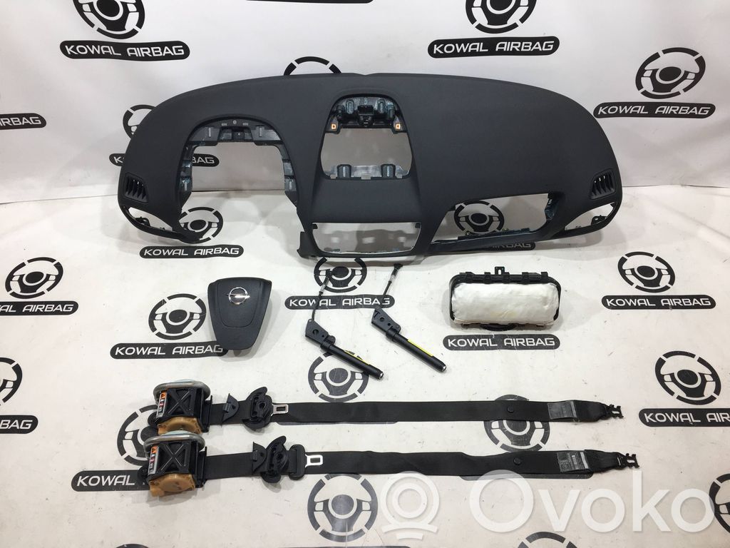 Opel Mokka Oro pagalvių komplektas su panele 