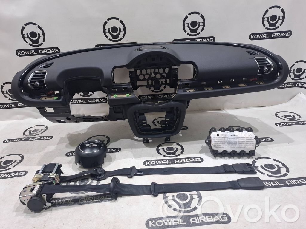 Mini Clubman F54 Deska rozdzielcza 